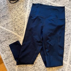 Girlfriend collective cropped leggings